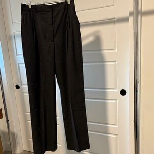Aritzia Gray Effortless Trousers sz 16